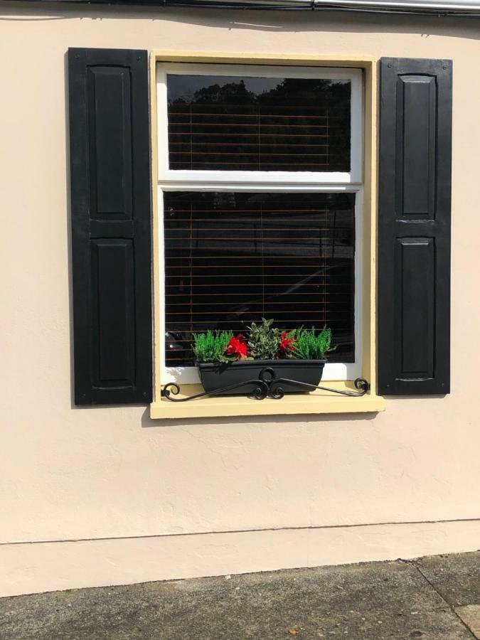 New Listing Faye'S Place Donegal Town Екстер'єр фото